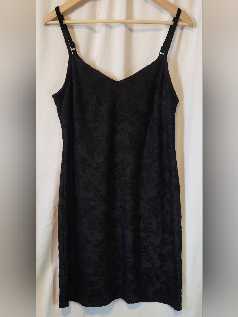 Xhiliration Black Floral Dress Adjustable Straps Mini Dress Size Medium